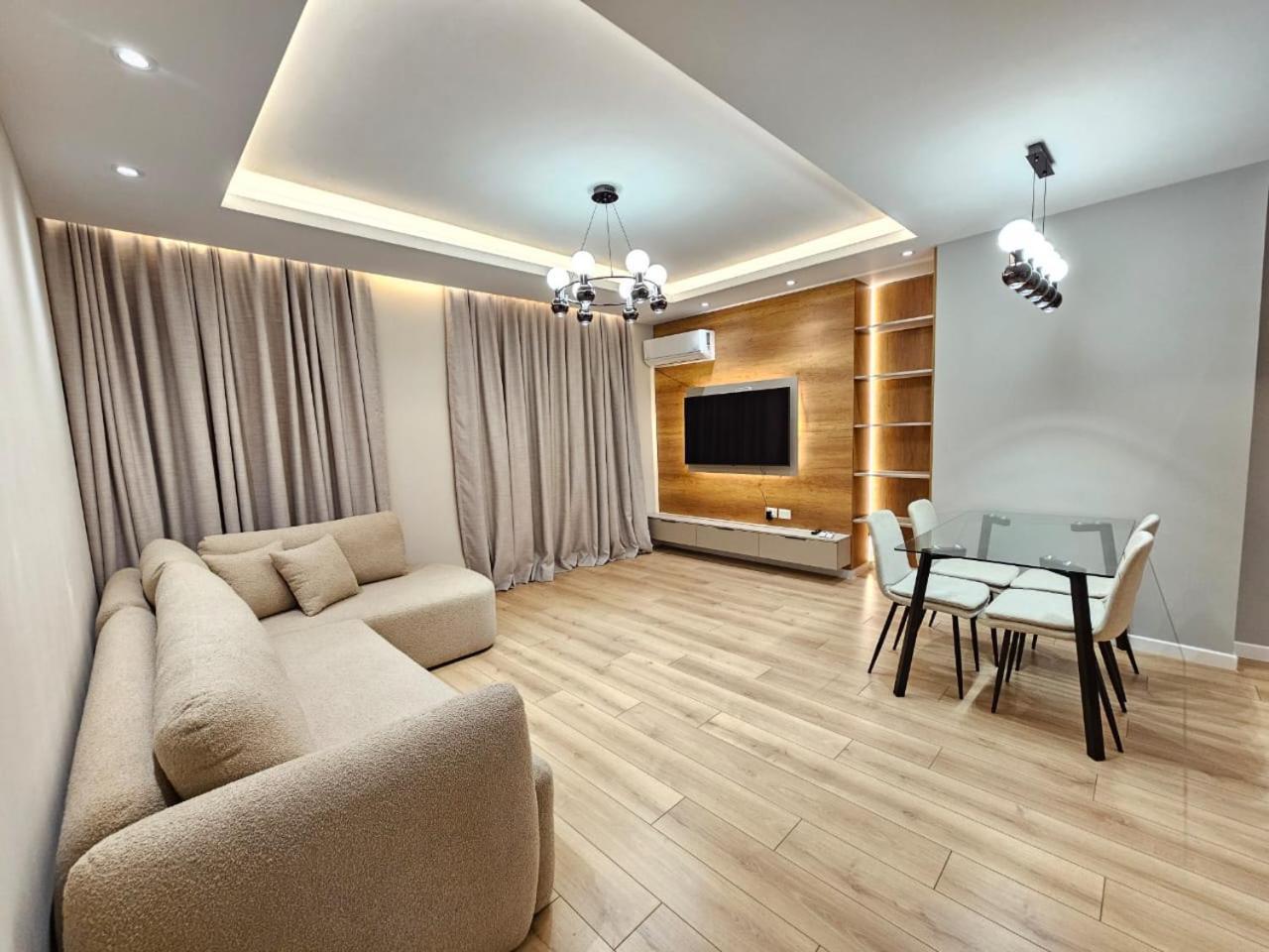 Miku Apartment-Modern 2Bedroom In Prime Location 티라나 외부 사진